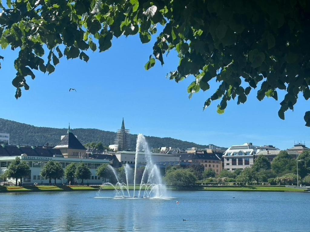 View In Center Of - 3 Bedrooms