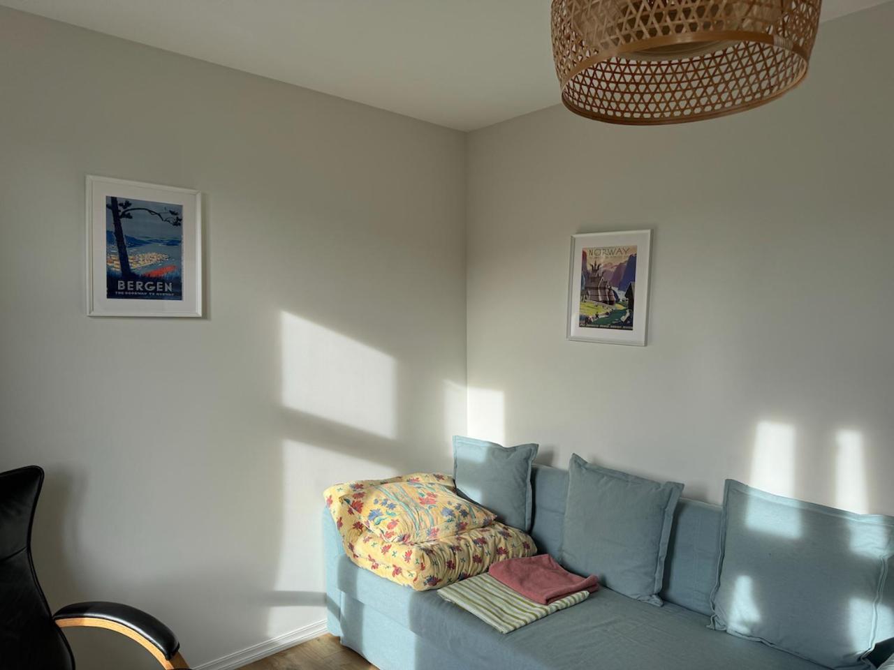 Apartment View In Center Of - 3 Bedrooms *